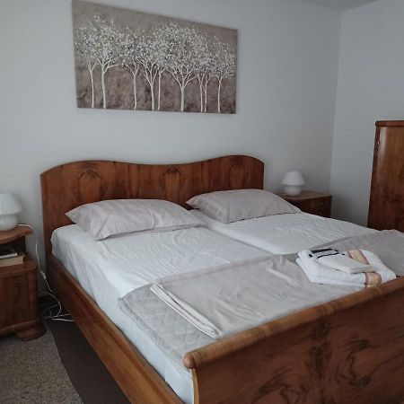 Walk Apartment ヴコヴァル エクステリア 写真